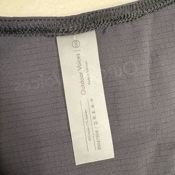 Outdoor Voices Black GridTek Breezy Tank Size XXS - Picture 3 of 7